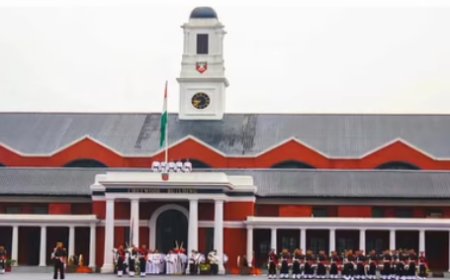 भारतीय सेना का हिस्सा बने 456 जांबाज अफसर