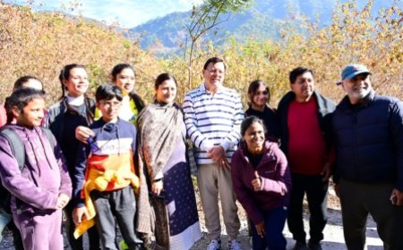 सीएम धामी ने किया देहरादून- मसूरी ट्रैक मार्ग का पैदल निरीक्षण