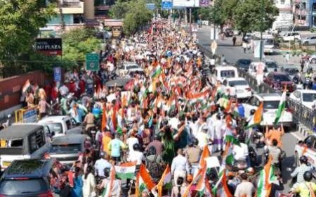 देहरादूनः “तिरंगा शौर्य सम्मान यात्रा” का किया गया भव्य आयोजन