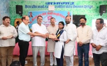 शिक्षा ही जीवन में सफलता की कुंजी: कैबिनेट मंत्री गणेश जोशी 