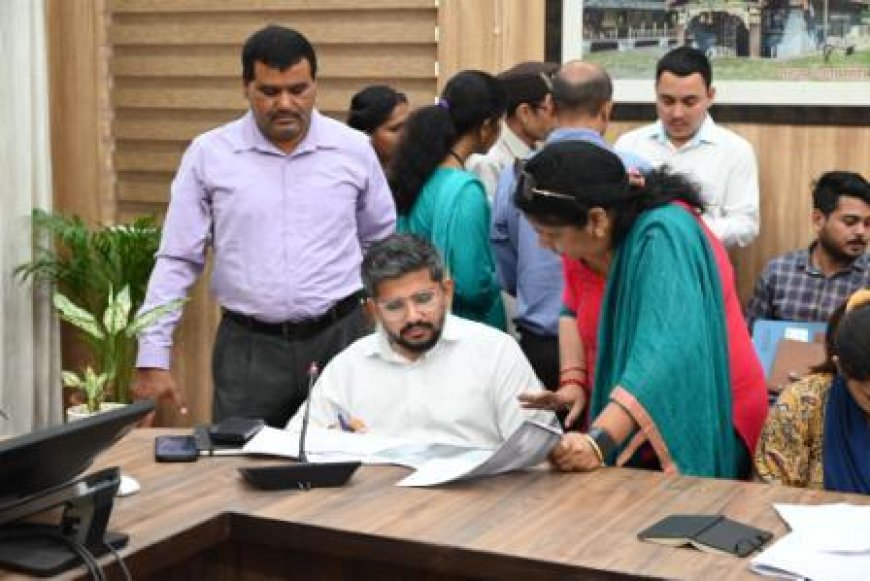सर्वाेच्च प्राथमिकता से जन शिकायतों का करें समयबद्ध निस्तारणः सीडीओ