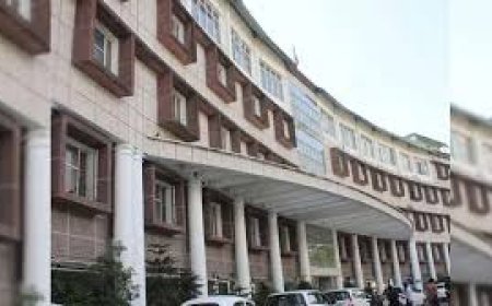 उत्तराखण्डः पांच आईएएस अफसरों के जिम्मेदारियों में फेरबदल