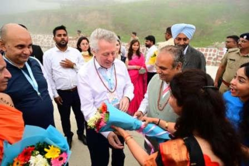 भराड़ीसैंण, गैरसैंण की मिट्टी ने जीता विदेशी मेहमानों का दिल