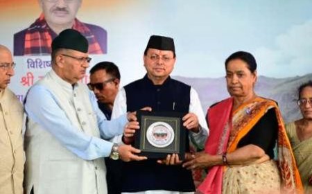 परमवीर चक्र विजेताओं की अनुग्रह राशि 50 लाख से बढ़ाकर की गई डेढ़ करोड़