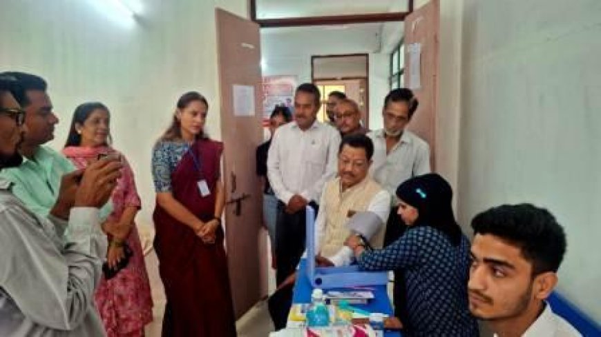 निःशुल्क हैल्थ कैंप में मरीजों ने उठाया लाभ,