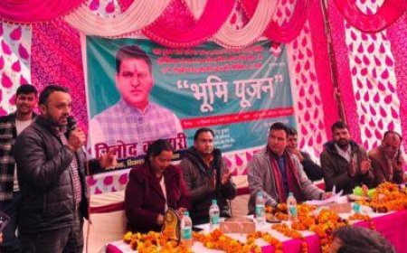 दर्जनों गांव जुड़ेगे ब्लाक मुख्यालय से, विधायक कण्डारी ने किया इस मोटर मार्ग के हॉट मिक्सिंग कार्य का भूमि पूजन