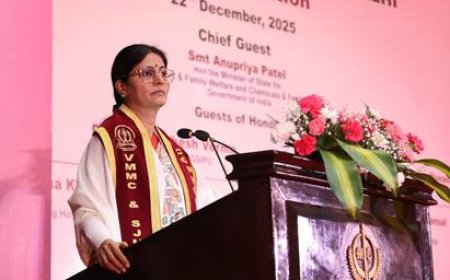 “डिग्री से बढ़कर है करुणा” — अनुप्रिया पटेल