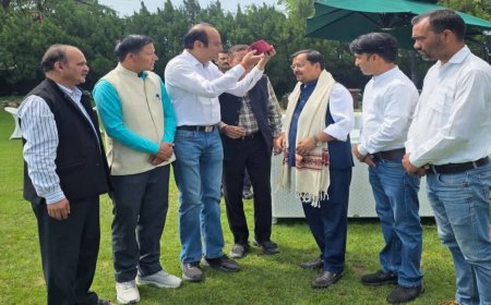 अचानक उत्तराखंड पहुंचे बीजेपी के राष्ट्रीय अध्यक्ष नितिन नवीन, कार्यकर्ताओं संग बैठक से बढ़ी राजनीतिक हलचल