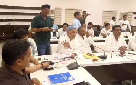 SIR प्रक्रिया के विरोध में कांग्रेसी विधायक लामबंद, कलेक्ट्रेट पहुंचकर जताई नाराजगी