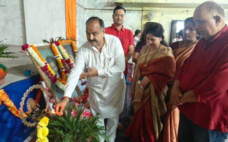 एम०के०पी० (इण्टर) कॉलेज में गरिमापूर्ण ढंग से मनाया गया 125वाँ स्थापना दिवस