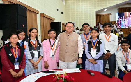 10वीं-12वीं के छात्रों को टैबलेट के लिए मिलेगी आर्थिक मदद, खाते में आएगा पैसा