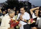 हरीश रावत के 'लाठी' वाले बयान पर सियासी घमासान, भाजपा बोली- कांग्रेस लाठी लाएगी तो हम फूल देंगे