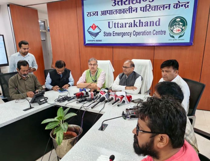 वसुंधरा ताल पर अब रहेगी हाईटेक निगरानी, मुख्यमंत्री पुष्कर सिंह धामी के निर्देश पर स्थापित हुई पूर्व चेतावनी